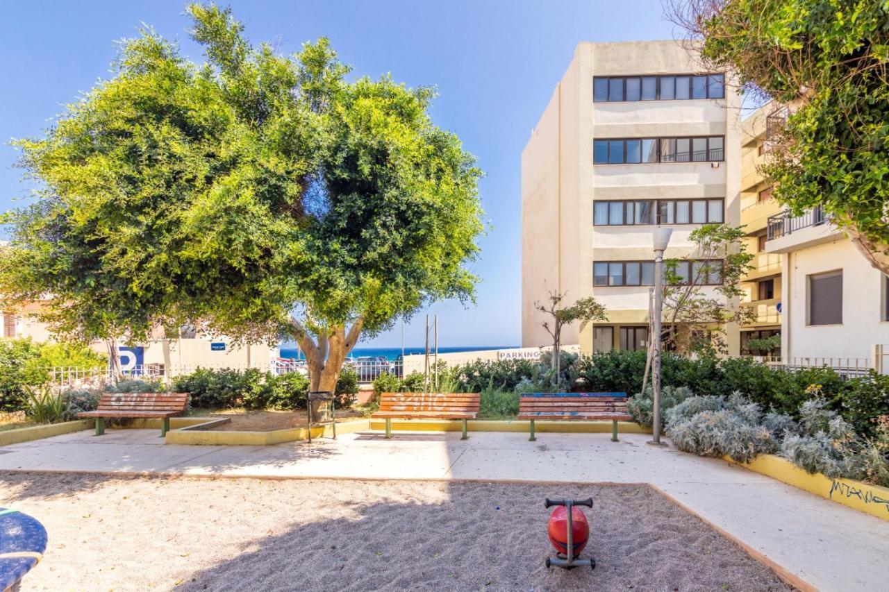 City Center With Free Parking And Port Side View Apartment Heraklion  Exterior photo
