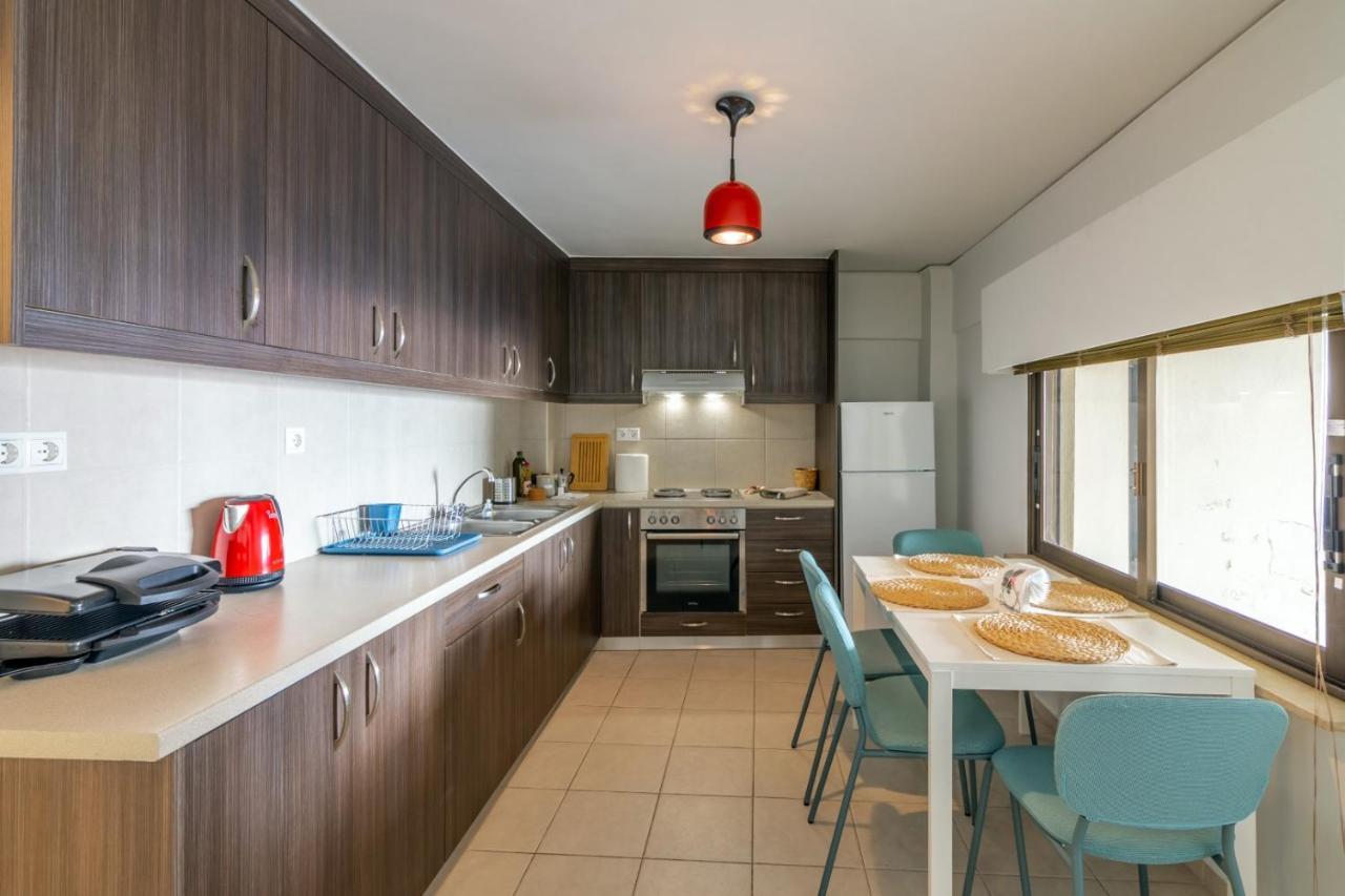 City Center With Free Parking And Port Side View Apartment Heraklion  Exterior photo